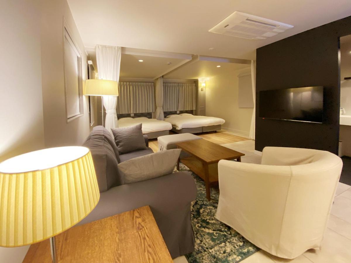 Precious Days Inn Fukuoka  Buitenkant foto